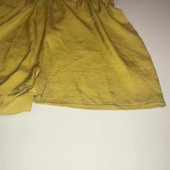 NWT MISSGUIDED floaty chartreuse shorts ▪️sz 2 - Picture 4 of 8